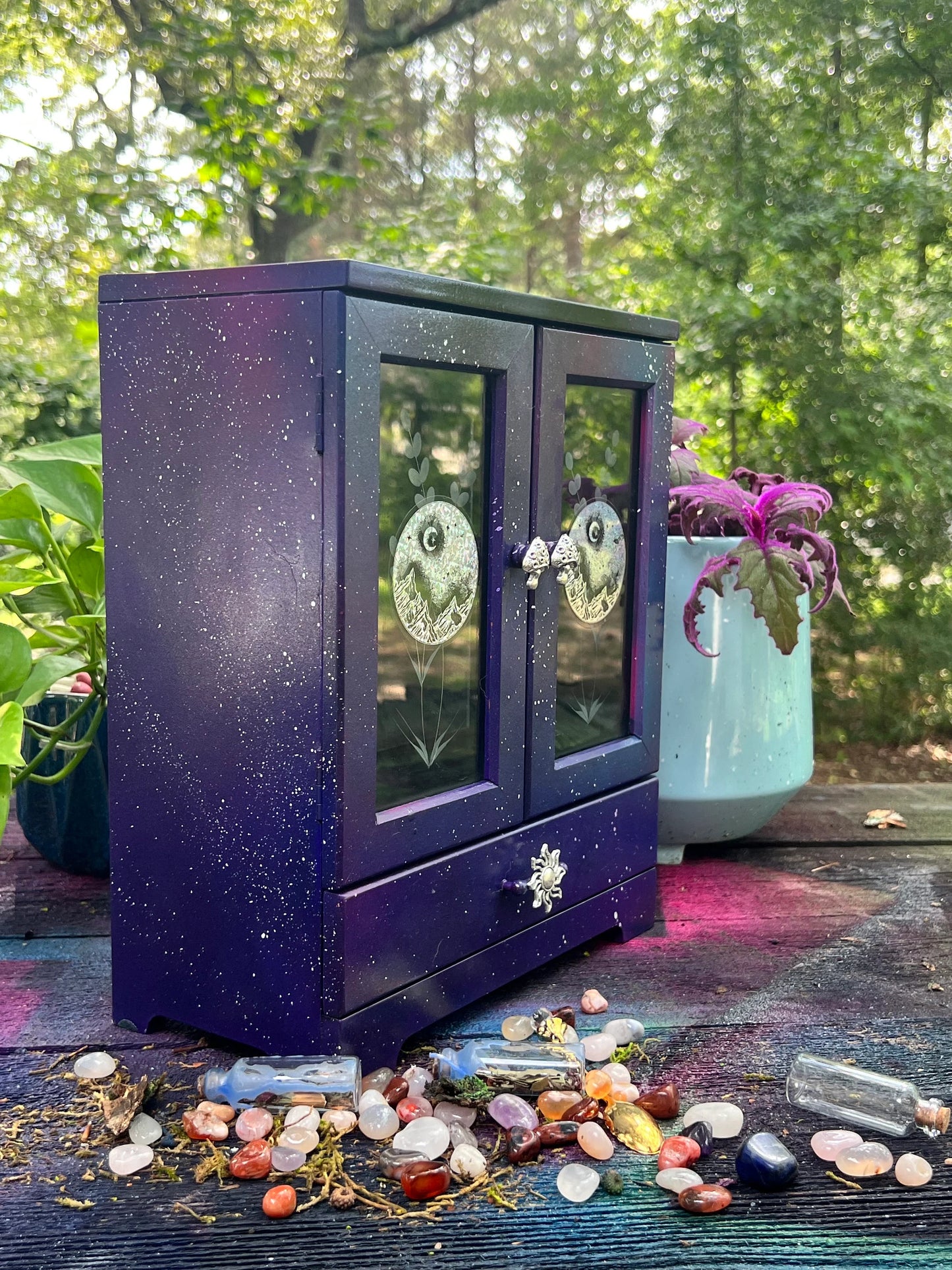 Rhea’s Galaxy Box