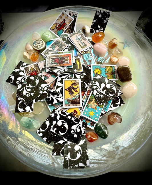 Galaxy Box Co. Tiny Tarot